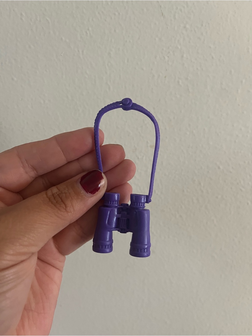Barbie purple binoculars accessory